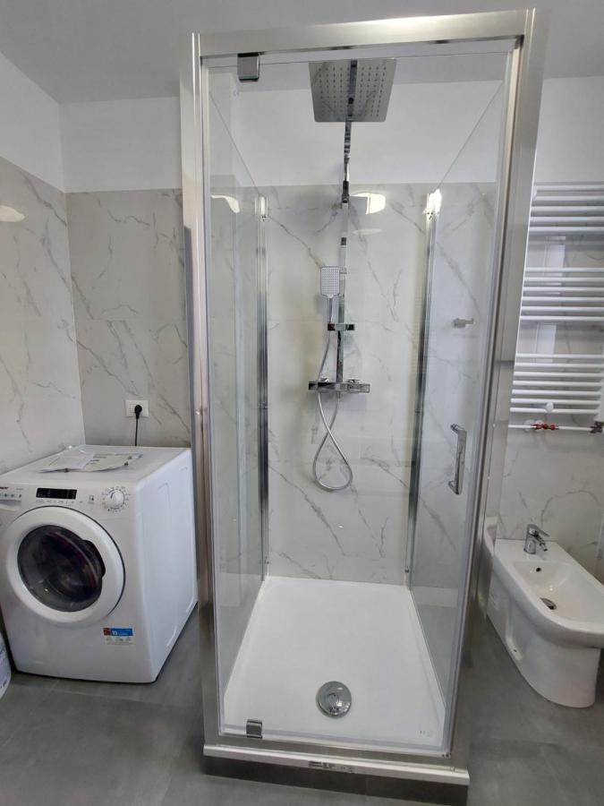 Trandafirului Residence Central Suceava Esterno foto